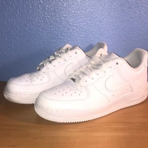 Nike Air Force 1
